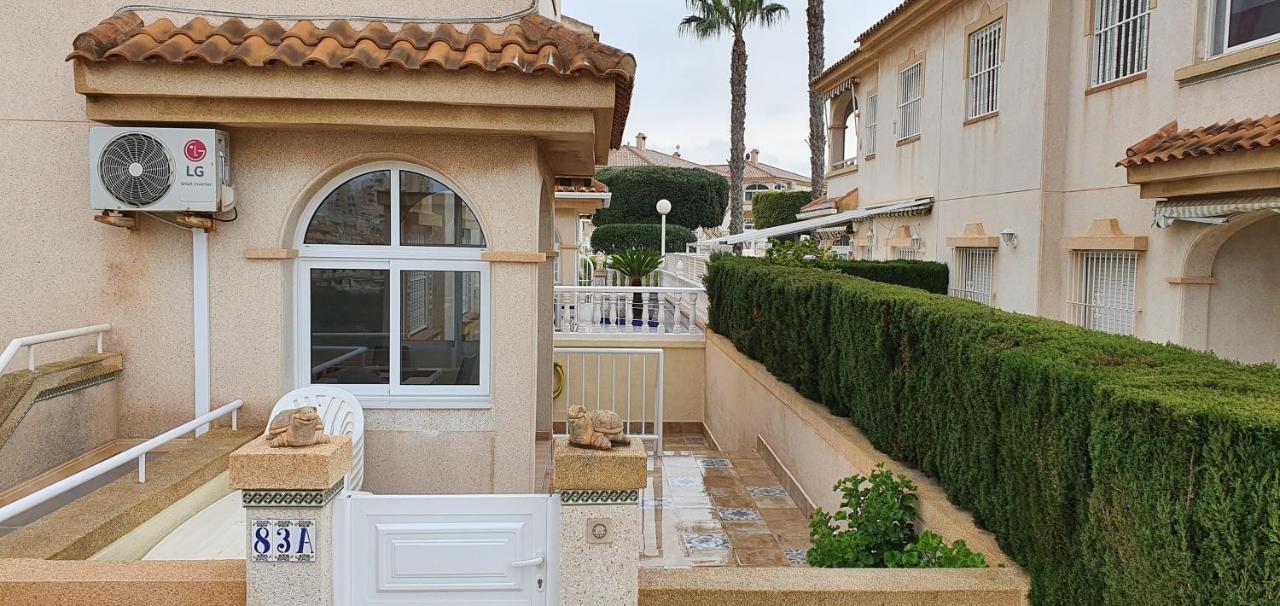 Ferienwohnung Torrevieja Buitenkant foto