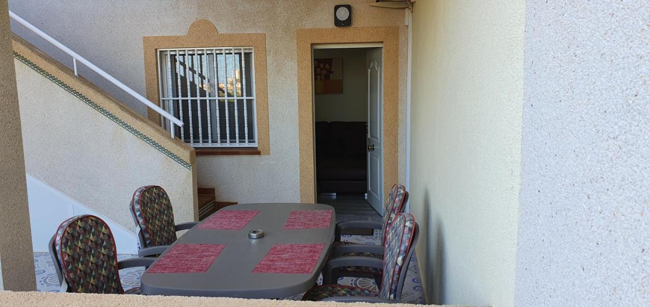 Ferienwohnung Torrevieja Buitenkant foto