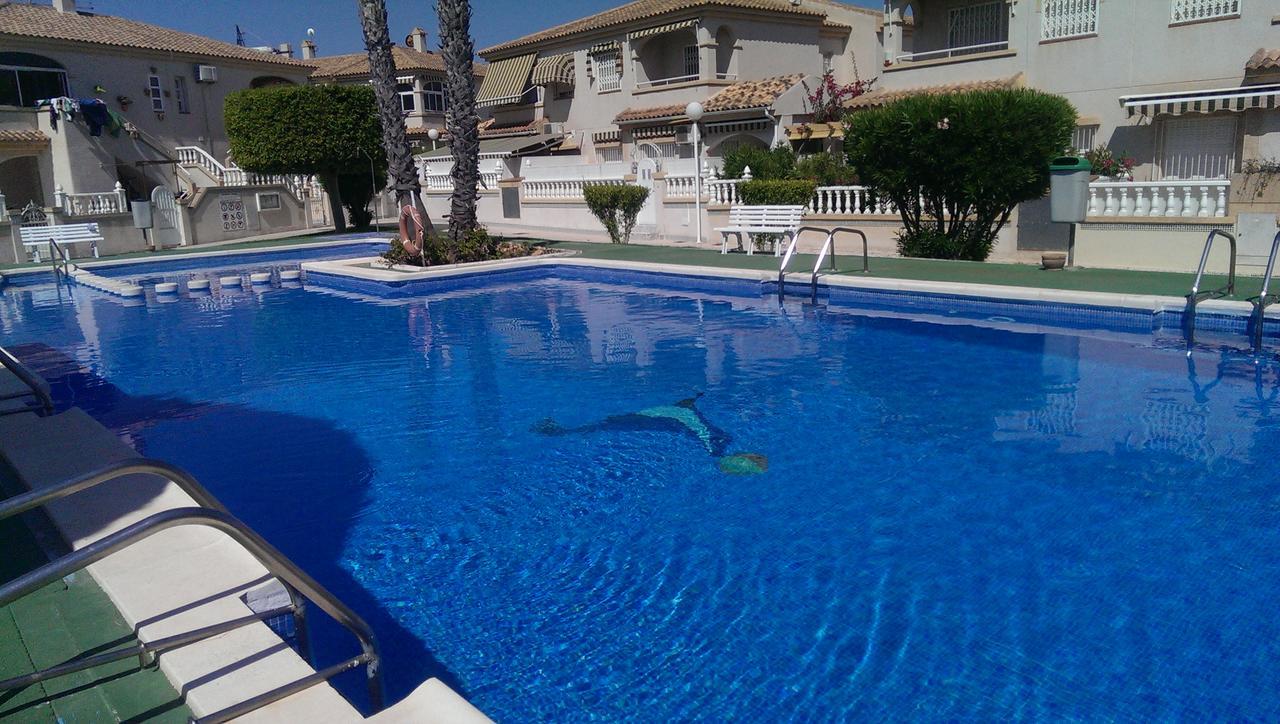 Ferienwohnung Torrevieja Buitenkant foto